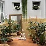 Naim 게스트하우스
