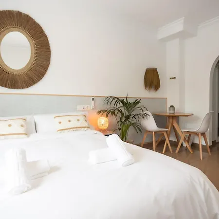 Naim - Adults Only 3* Nerja